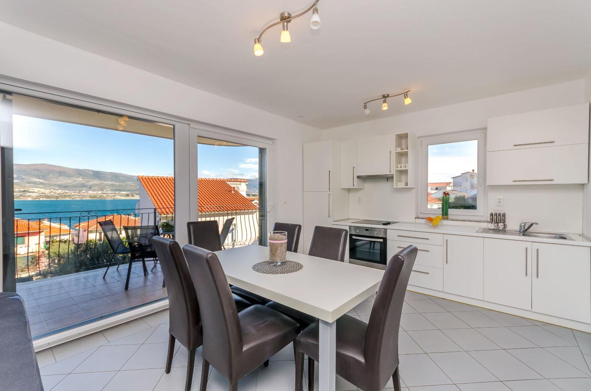 Apartments Mia Trogir Exterior foto